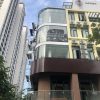 Thi công, lắp đặt kính mặt dựng uốn cong cho mặt tiền hiện đại